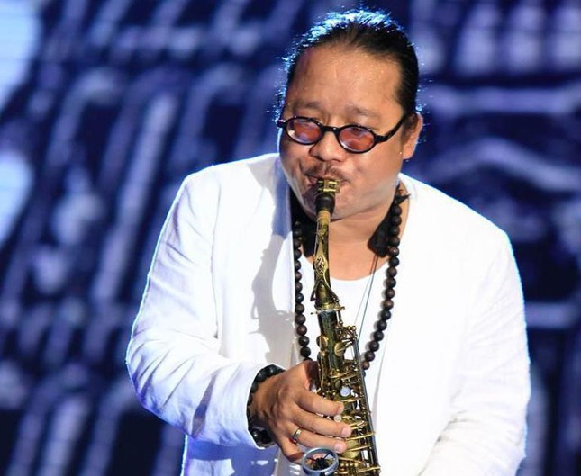Nghệ sỹ saxophone Trần Mạnh Tuấn bị đột quỵ nặng phải cấp cứu ảnh 1