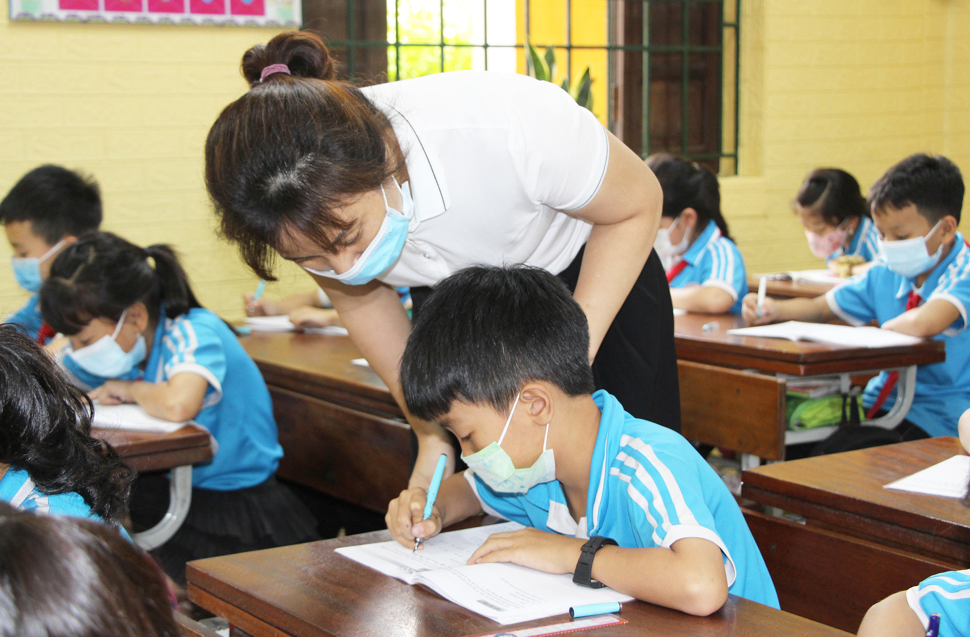 Học sinh tỉnh Bắc Ninh trở lại trường từ ngày 24-9 - Ảnh 1.