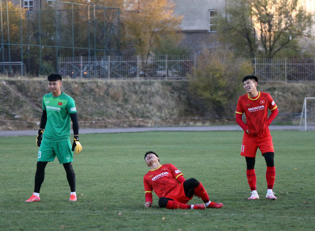 HLV Park Hang-seo giải tỏa áp lực cho các học trò trước thềm Vòng loại U23 châu Á 2022 - Ảnh 3.