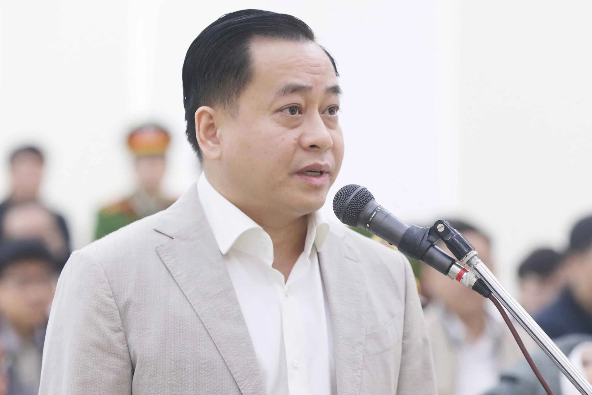 Xét xử cựu Phó Tổng cục trưởng tình báo Nguyễn Duy Linh - 1