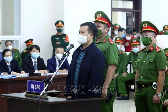 Ông Nguyễn Duy Linh bị đề nghị 13-15 năm tù, Vũ Nhôm 7-9 năm tù - 3