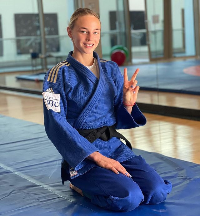 Nhan sắc xinh đẹp của thiên thần judo Daria Bilodid - 1