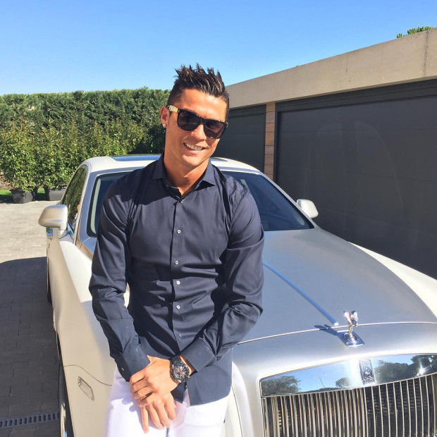Ronaldo, Cristiano Ronaldo, CR7, MU, Siêu xe, bộ sưu tập siêu xe, bộ sưu tập siêu xe của Ronaldo, Netflix, Ronaldo vs Georgina, Ronaldo mua siêu xe, Ronaldo tậu siêu xe