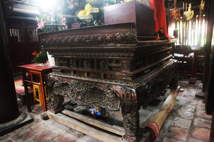 Hương án chùa Keo được công nhận bảo vật quốc gia vào tháng 12/2021.