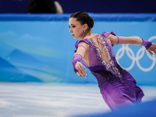 Nhan sắc 'vạn người mê' của nữ thần trượt băng Nga vừa thoát án doping ở Olympic mùa đông - 9