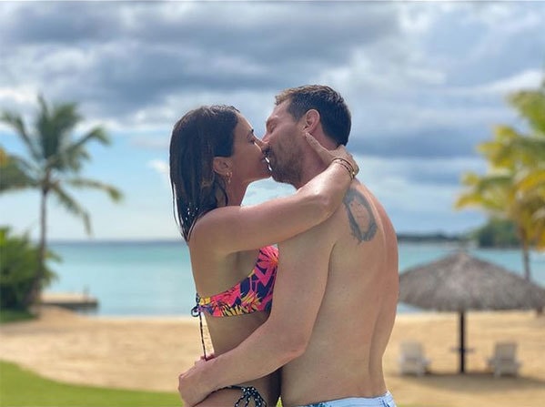 Messi celebra el cumpleaños de su esposa