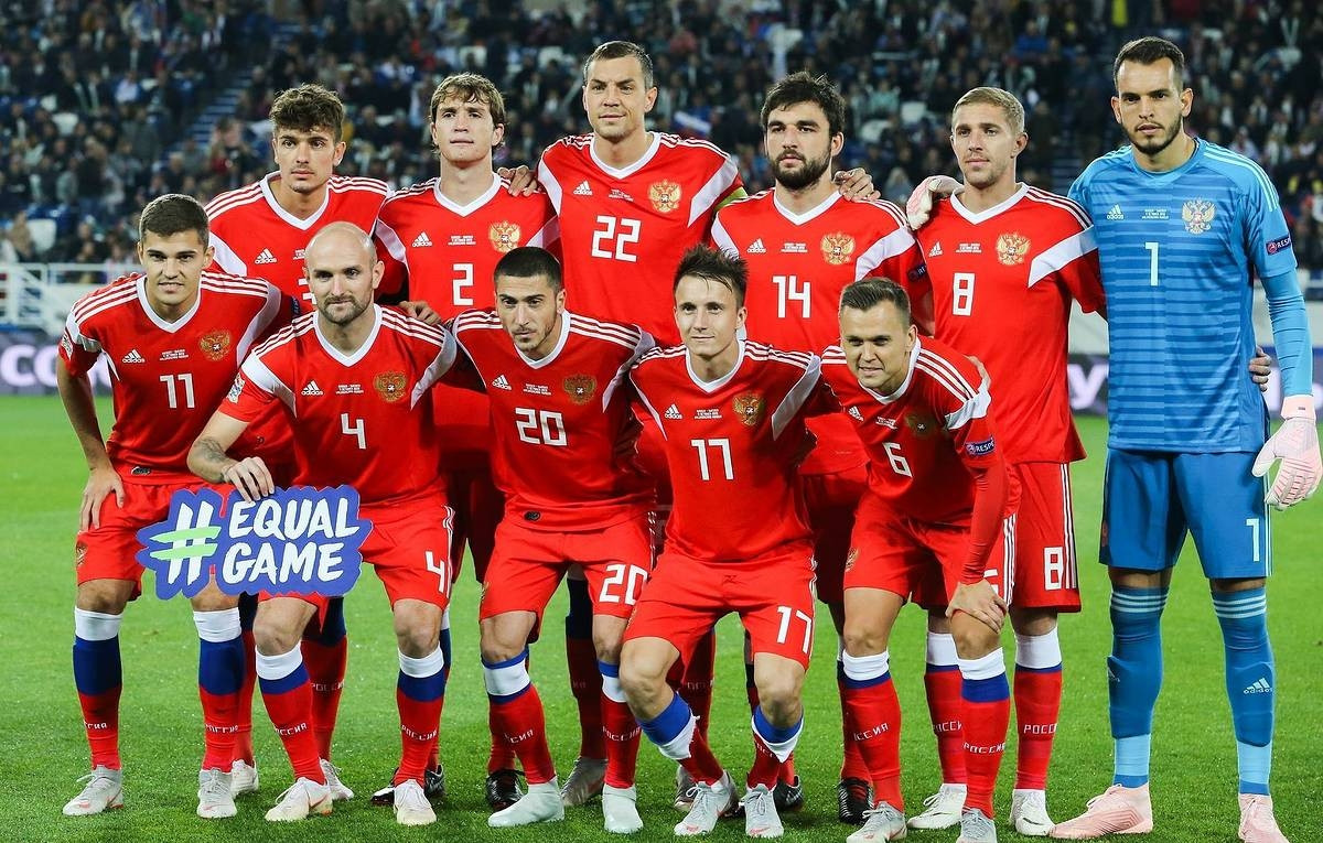 Bóng đá Nga vẫn được tranh tài ở vòng loại World Cup 2022. (Ảnh: Getty)