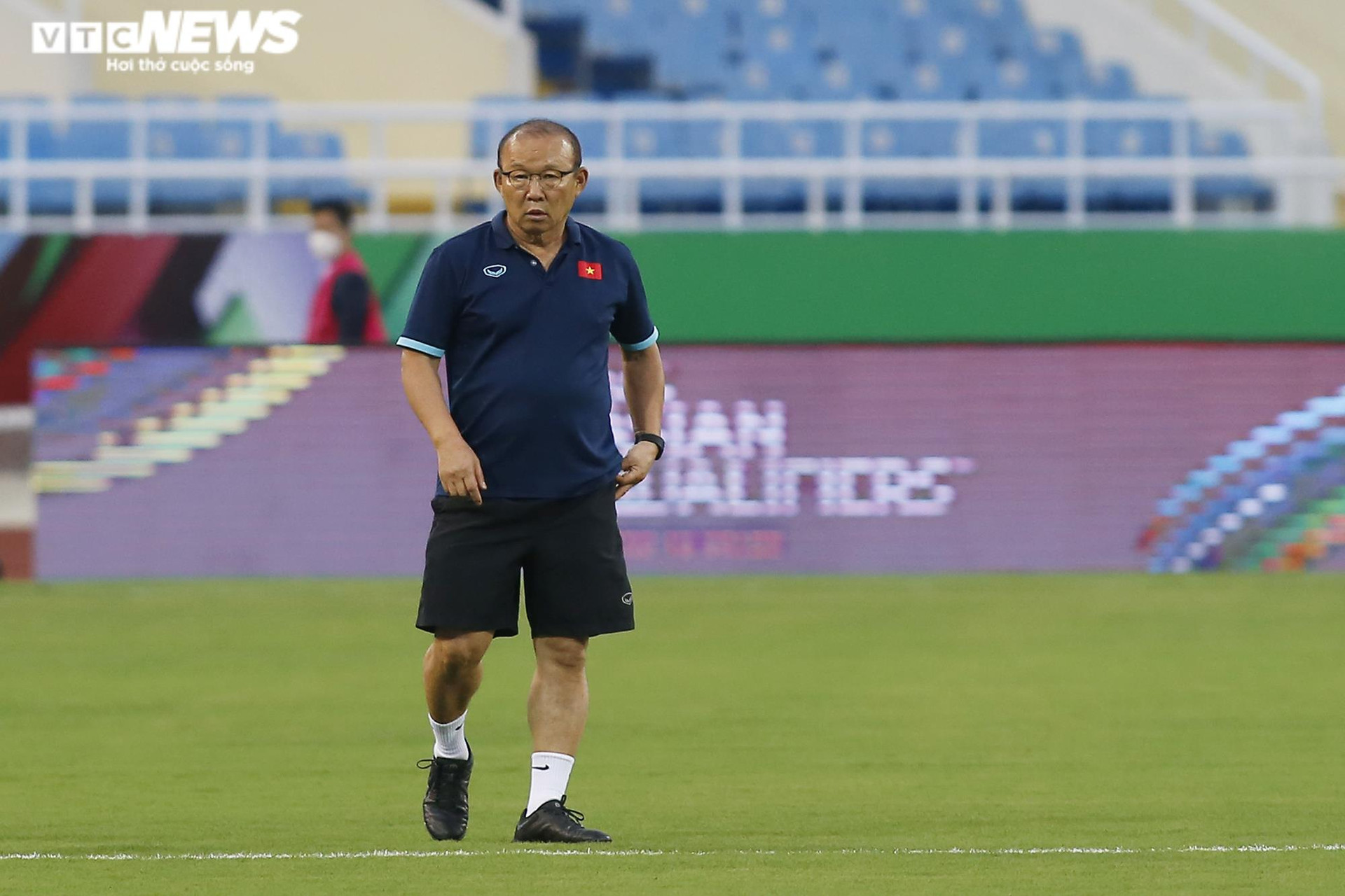 HLV Park Hang Seo đăm chiêu trước ngày tuyển Việt Nam đấu Oman - 6