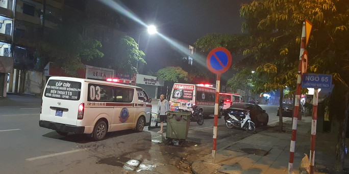 NÓNG: 5 người tử vong trong đám cháy lớn lúc rạng sáng ở Hà Nội - Ảnh 3.