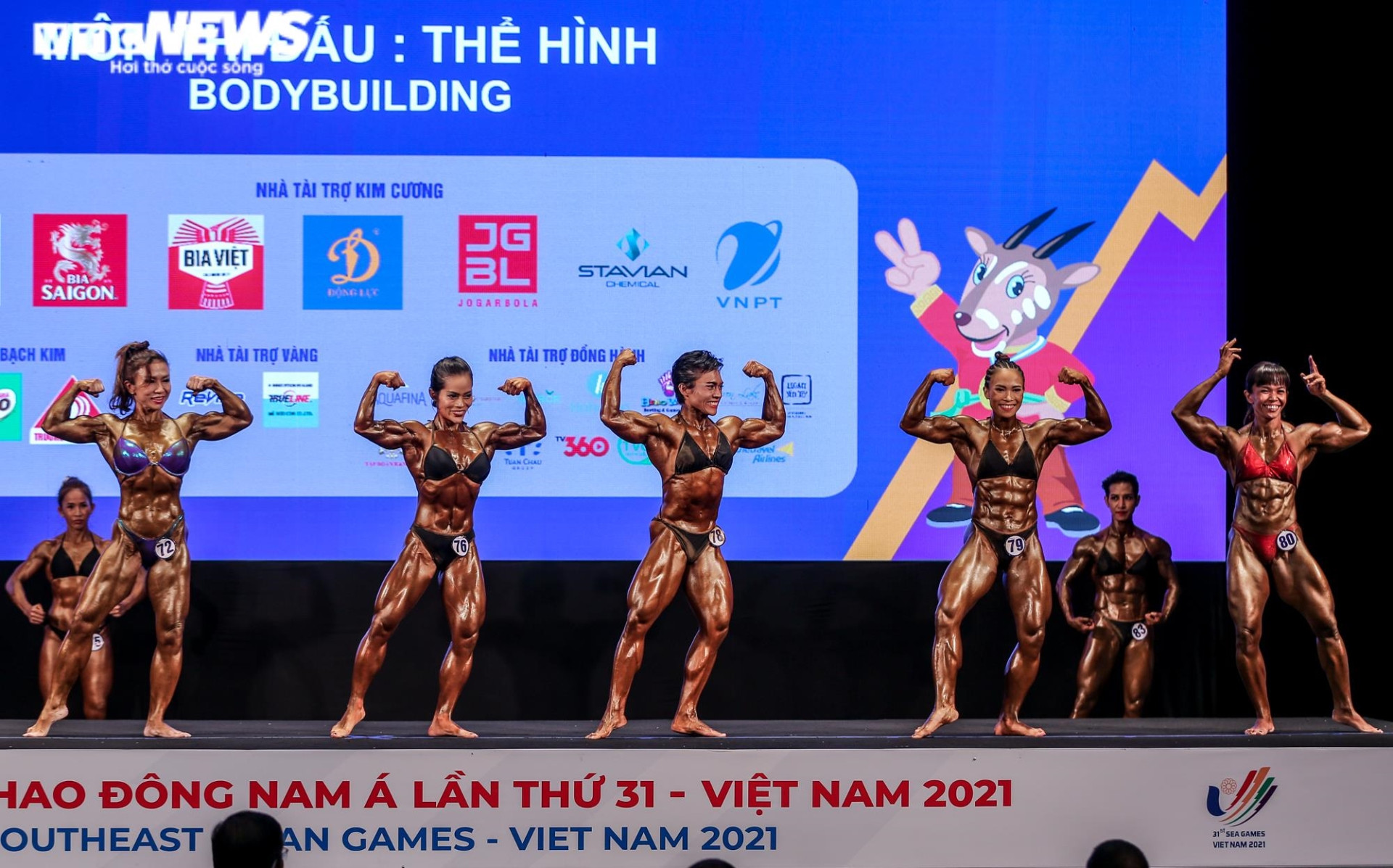 Ngắm cơ bắp cuồn cuộn của nữ VĐV thể hình Việt Nam vô địch SEA Games 31 - 2