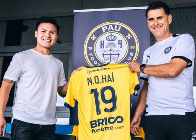 Quang Hải – Pau FC: Chiến lược chuyển nhượng kỳ lạ! - Ảnh 1.