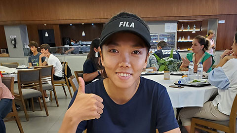 Bữa ăn của Huỳnh Như ở FC Lank có gì đặc biệt?
