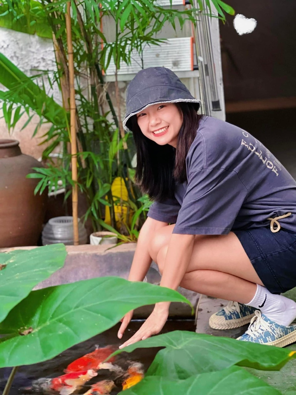 Ngắm nhan sắc ngọt ngào của tuyển thủ nữ Việt Nam - 5