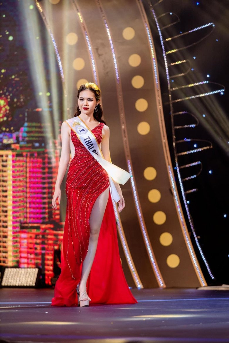 Nhan sắc đời thường của MC bất ngờ đăng quang Hoa hậu Du lịch Việt Nam - 8