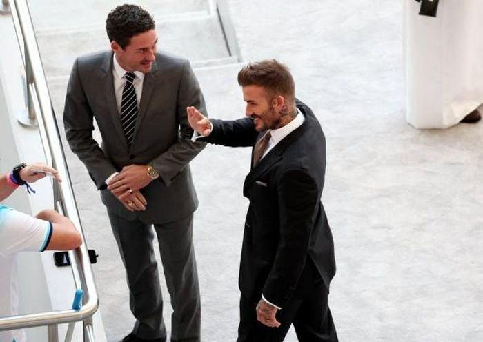 David Beckham lịch lãm như nam thần trên khán đài cổ vũ tuyển Anh ở World Cup 2022 - Hình 4