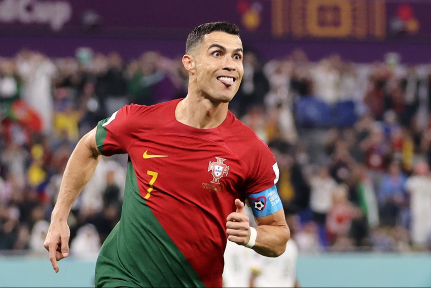 Ronaldo nói về MU sau khi lập kỷ lục chưa từng có trong lịch sử World Cup ảnh 4