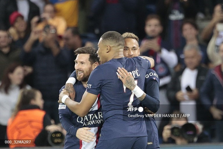 Messi và các đồng đội sẽ trở lại chinh phục danh hiệu Ligue 1 2022-2023.  Ảnh: AFP