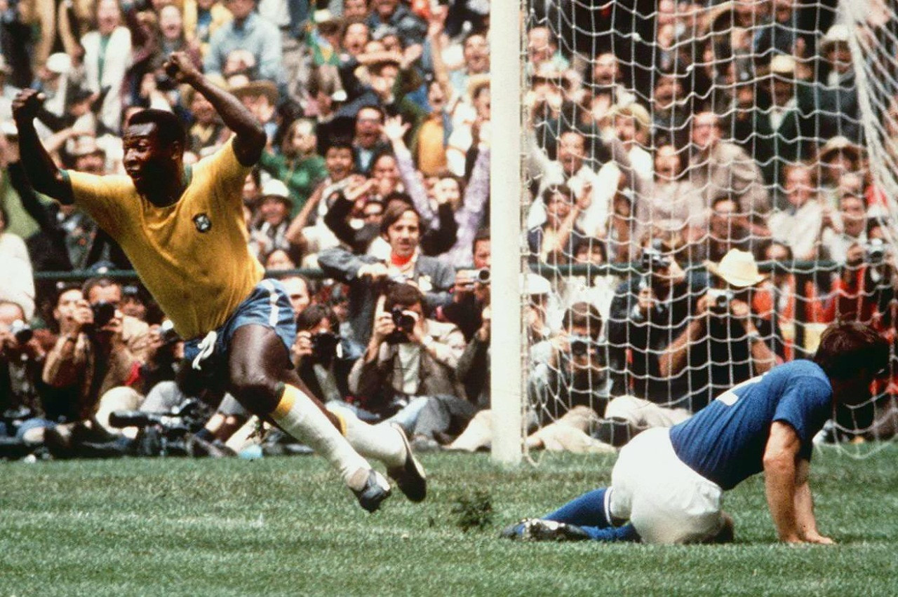 Sự nghiệp vĩ đại của Vua bóng đá Pele - 1