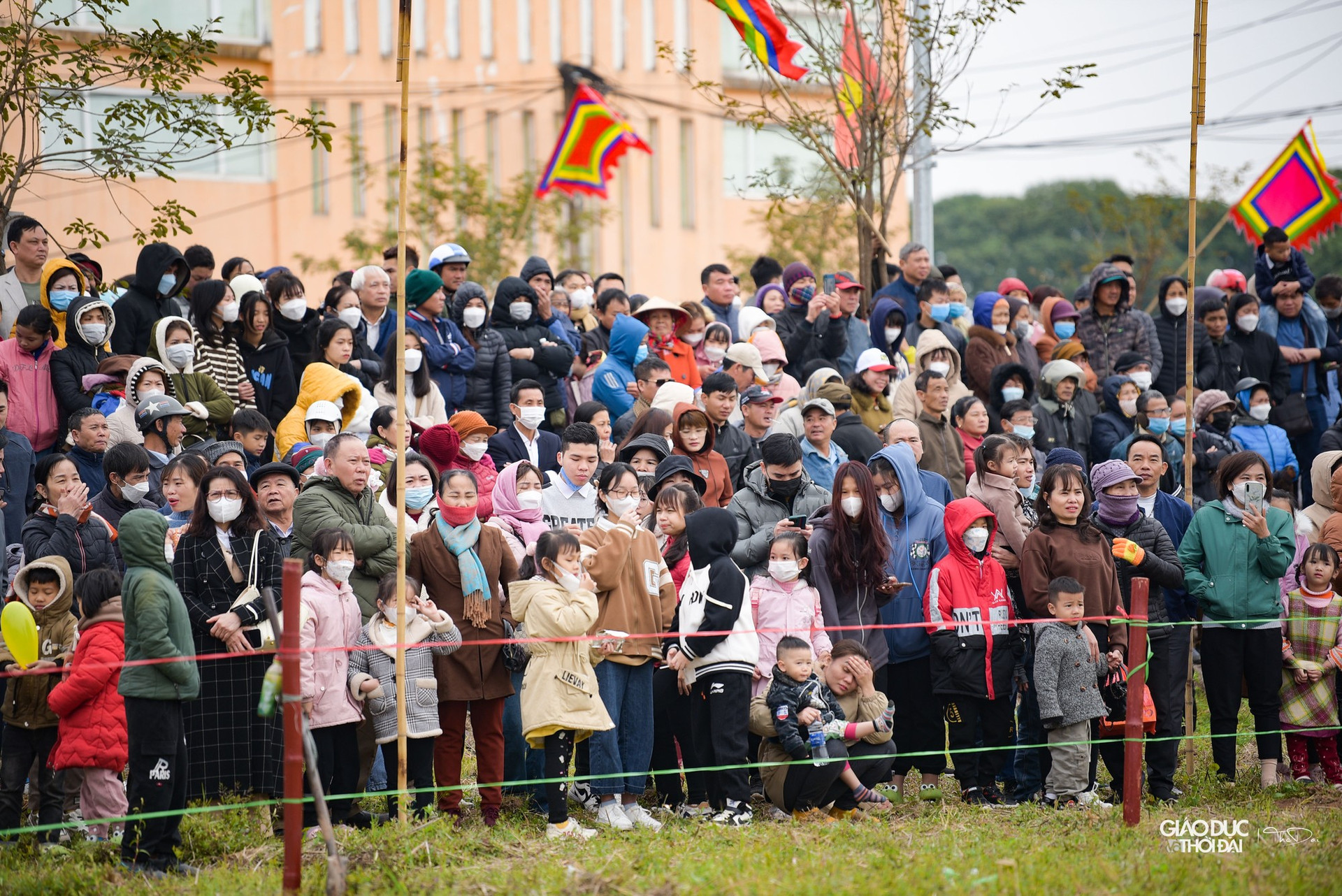 Hàng ngàn người đến xem 'vua' cày ruộng trong Lễ hội Tịch điền ảnh 10