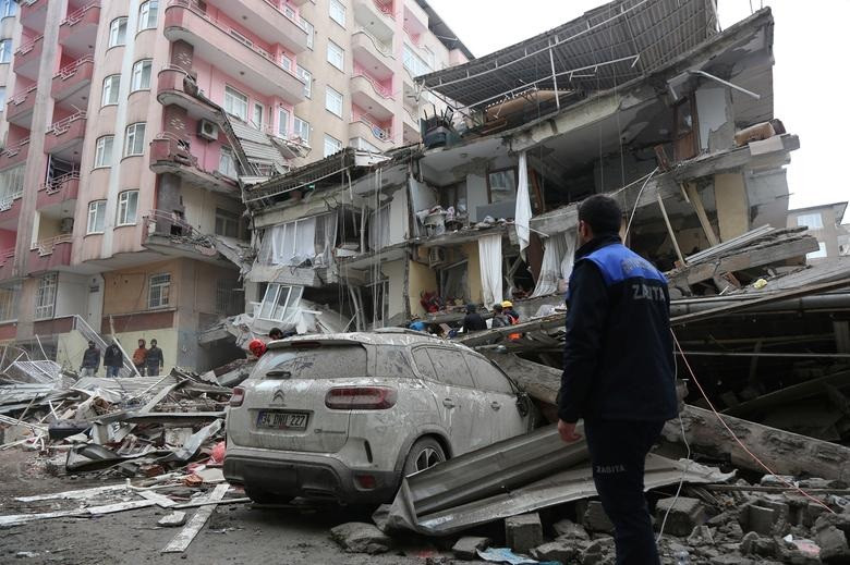 Thổ Nhĩ Kỳ, Syria tan hoang như bãi chiến trường sau động đất kinh hoàng - 5