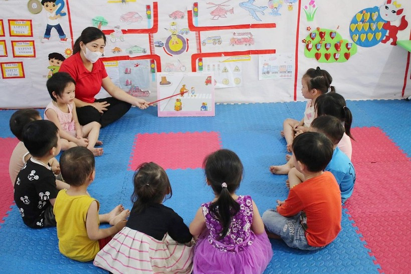 Nhiều giải pháp tăng cường tiếng Việt cho học sinh vùng khó ảnh 1
