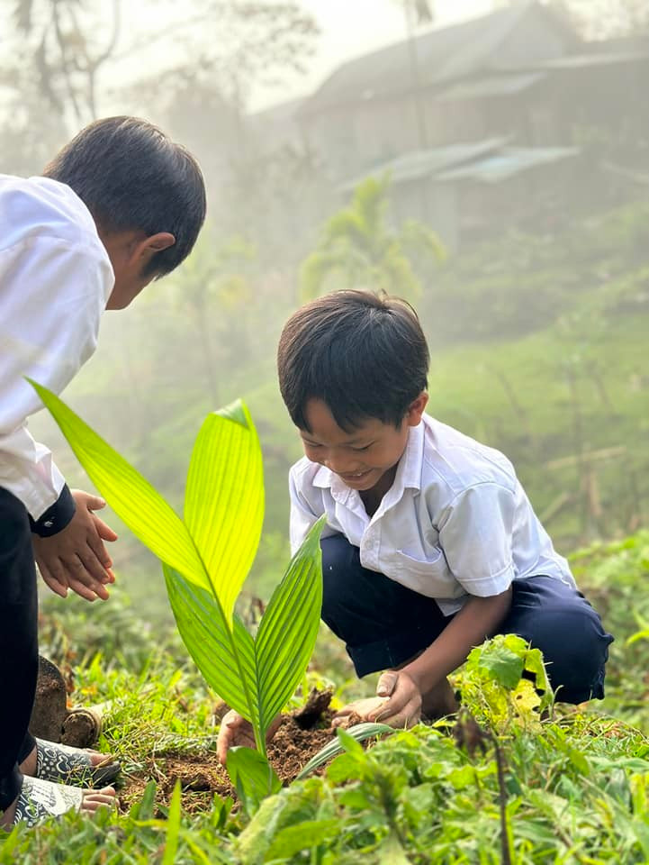 Giáo dục học sinh miền núi ở Quảng Nam bảo vệ môi trường rừng ảnh 4