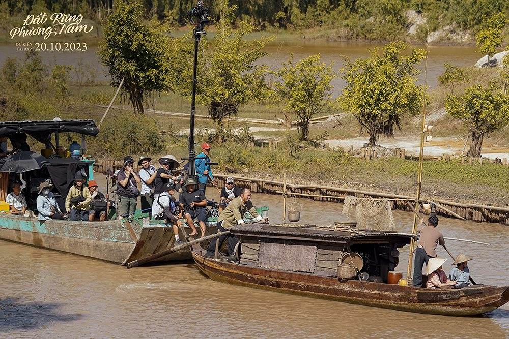 Đất rừng phương Nam