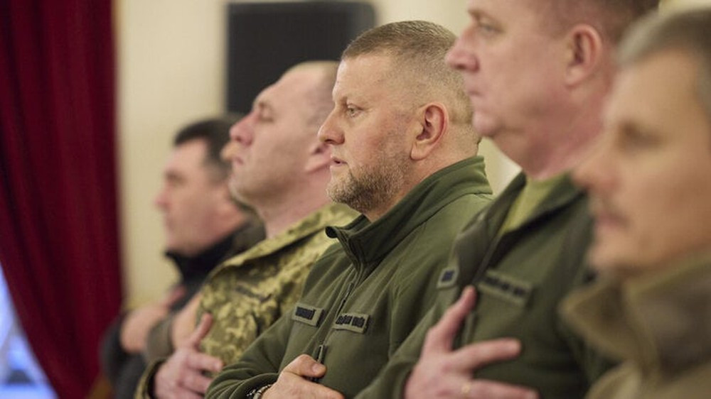Ai nghe lén tư lệnh quân đội Ukraine? - Ảnh 1.
