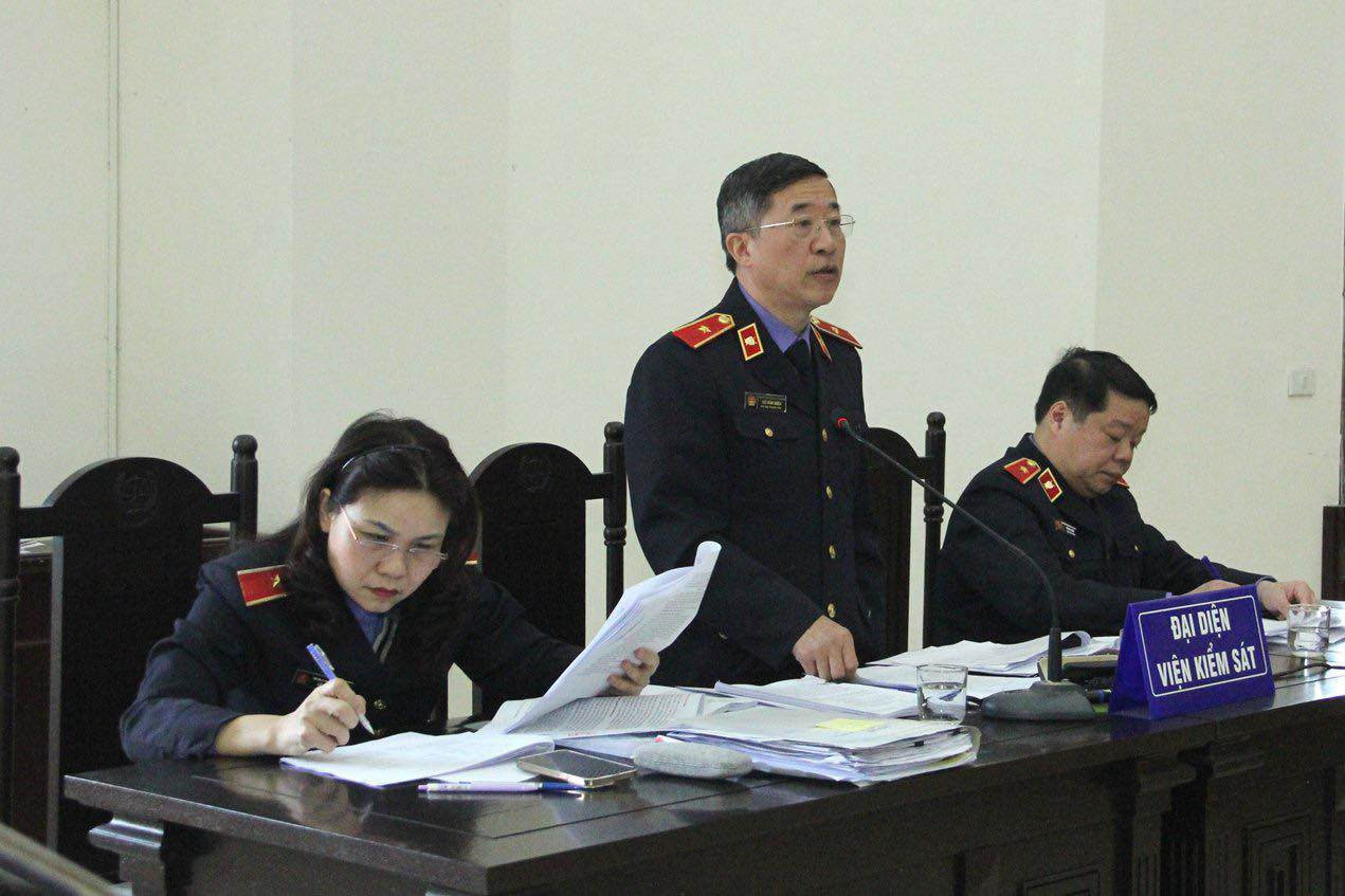 Cựu Phó Giám đốc Công an Hà Nội được đề nghị giảm án dù không kháng cáo - 1