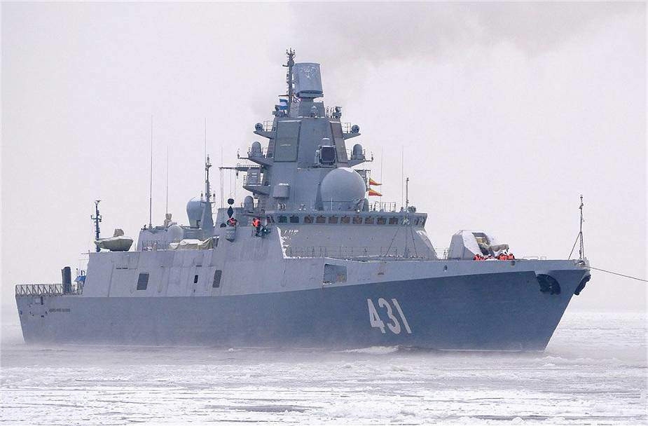 Ông Putin dự lễ biên chế chiến hạm tối tân, tiết lộ Nga đóng hàng loạt tàu chiến mới - 2