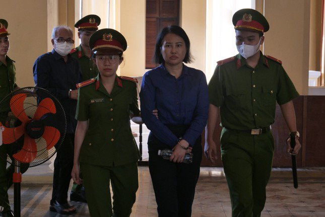 Cựu Giám đốc Sở Y tế Tây Ninh bị phạt 4 năm tù - 1