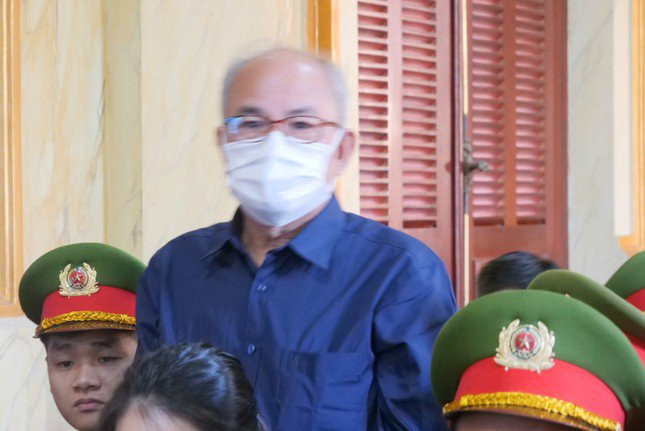 Cựu Giám đốc Sở Y tế Tây Ninh bị phạt 4 năm tù - 2