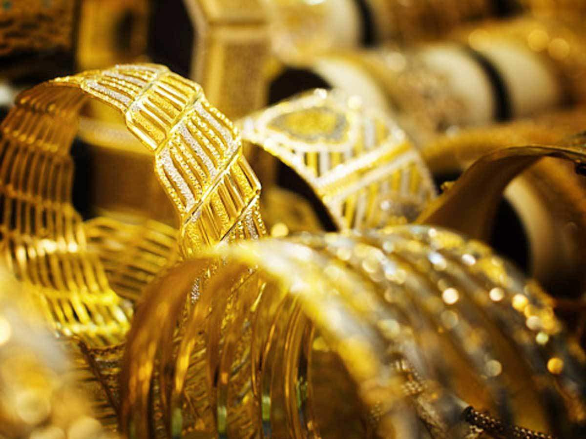 Giá vàng hôm nay 13/1: Vàng SJC tăng hơn 2 triệu đồng/lượng sau một đêm - 1