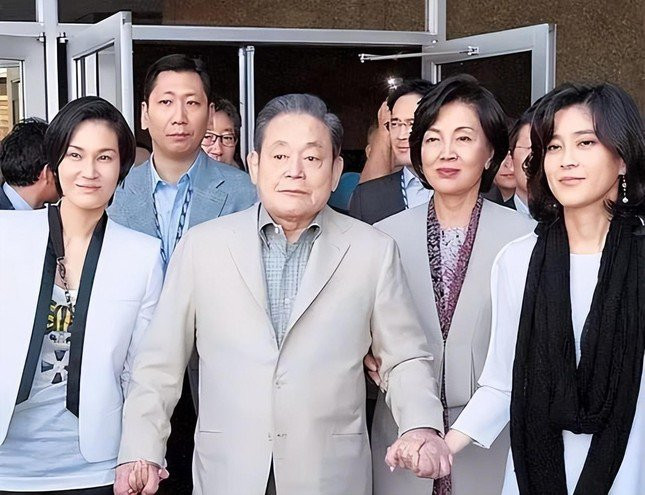 Lee Kun-hee, ông chủ Samsung và các con