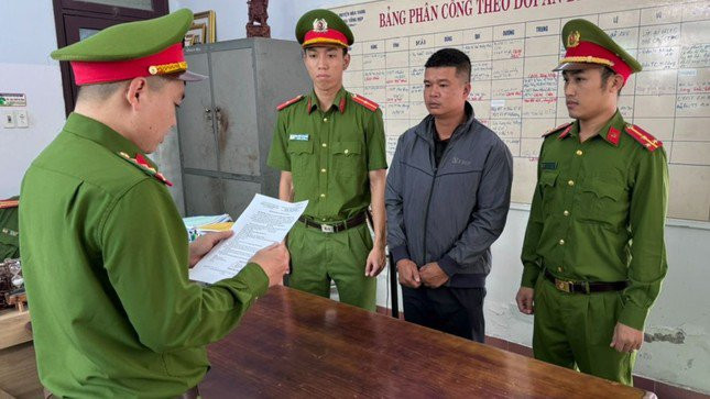 Thực hiện lệnh khởi tố đối với tài xế Phương Thanh Tùng.