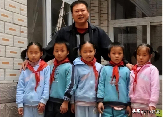 5 em bé sinh 5 đầu tiên gây chấn động Trung Quốc: 22 năm sau câu chuyện của gia đình lại là thảm kịch - Ảnh 5.