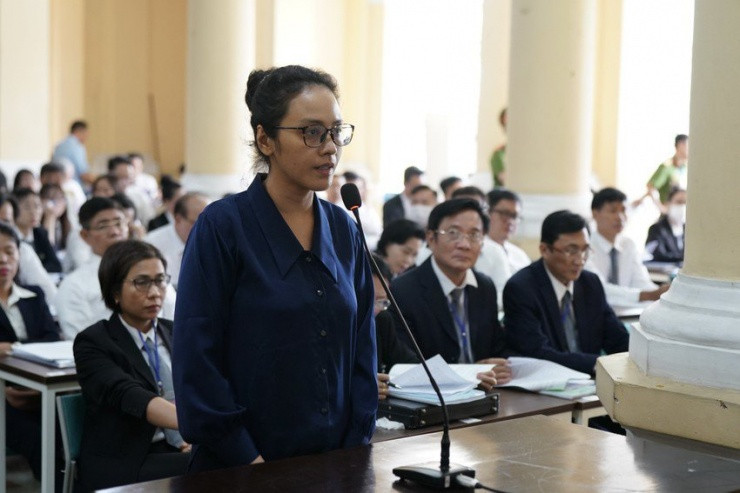 Bị cáo Trương Huệ Vân tại tòa ngày 5-3. Ảnh: Sở TT&TT TP.HCM