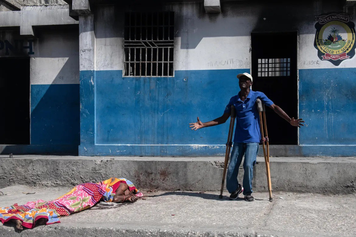 Người vô tội bỏ mạng do đụng độ ở Port-au-Prince (ảnh : Al Jazeera)