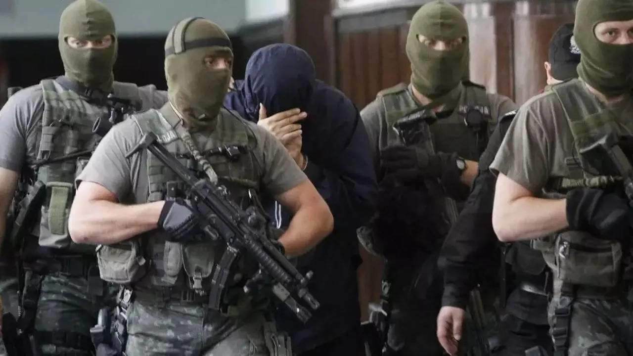 Ba Lan bắt giữ một đặc vụ Mossad (ảnh: CNN)