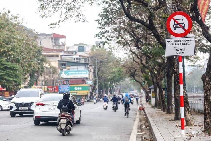 Điều chỉnh giao thông phố Kim Ngưu, hàng loạt phương tiện đi ngược chiều bất chấp biển cấm - 13