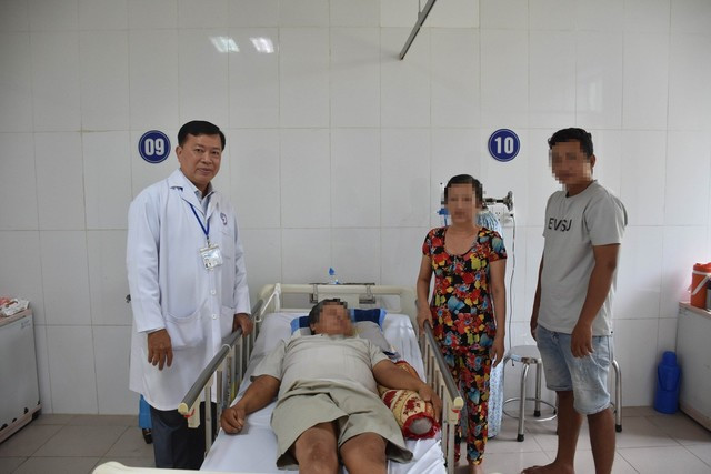 Bệnh nhân mắc uốn ván nặng được cứu sống tại Bệnh viện Đa khó Sóc Trăng. Ảnh BVCC
