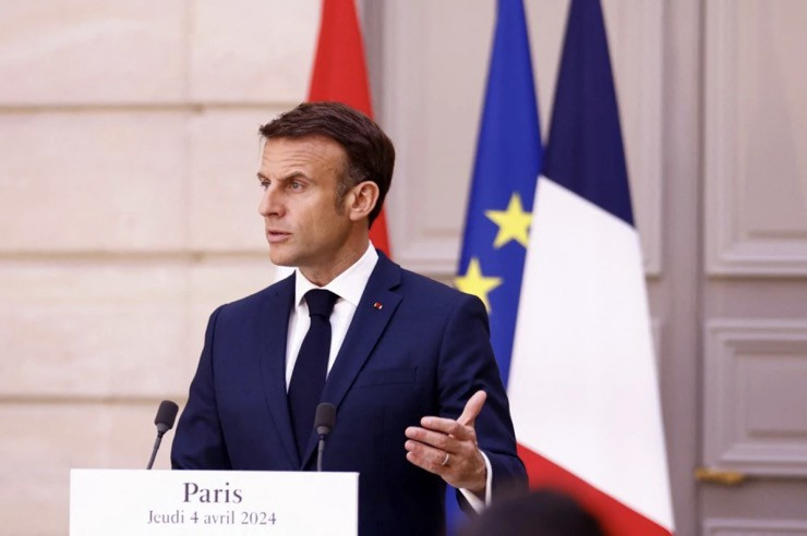 Tổng thống Pháp Emmanuel Macron phát biểu ở Paris hôm 4/4/2024.