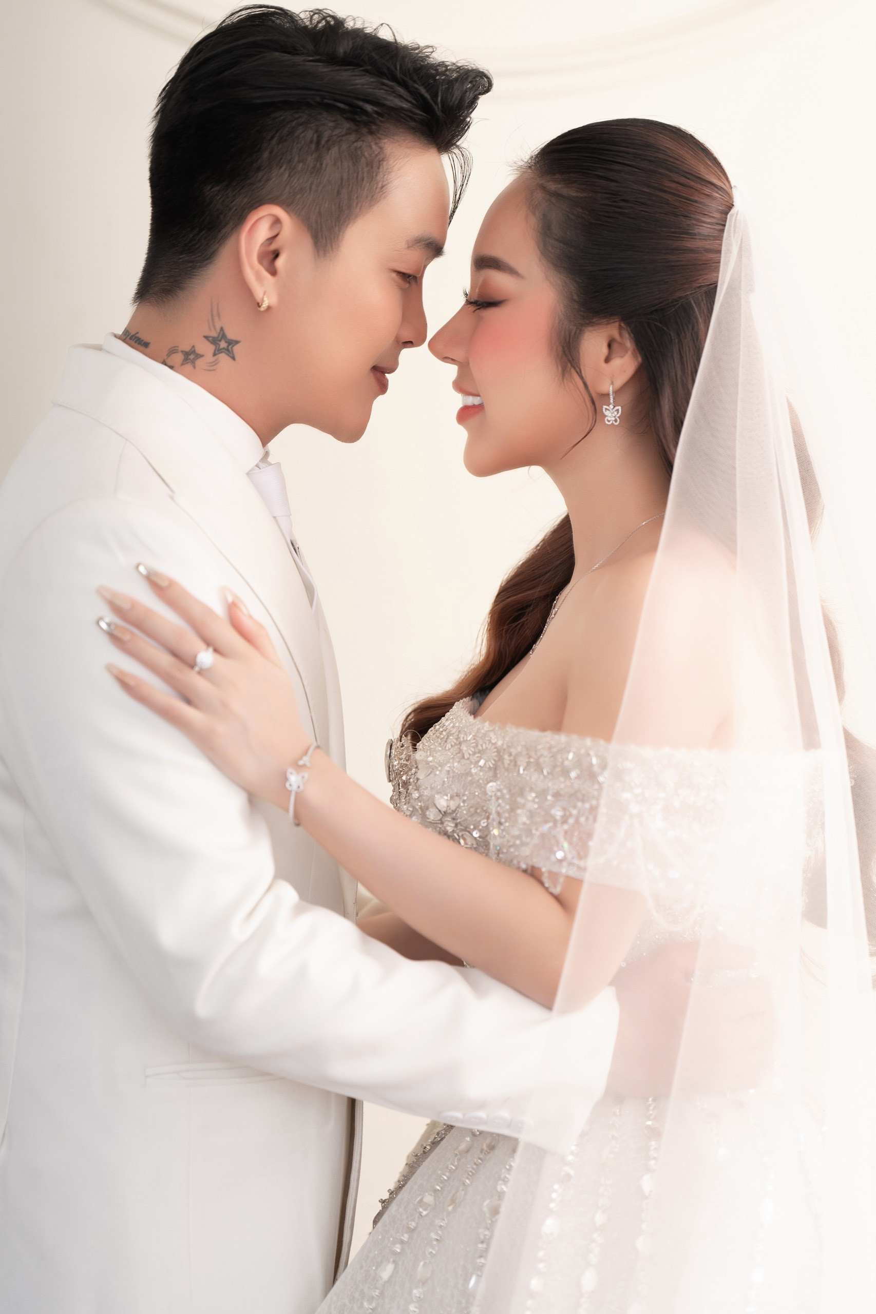TiTi (HKT) và vợ sắp cưới - Tuyết Nhung.