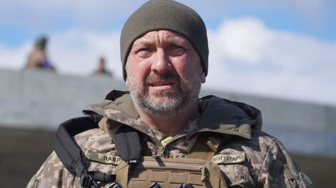 Trung tướng Oleksandr Pavliuk, Tư lệnh Lục quân Ukraine.