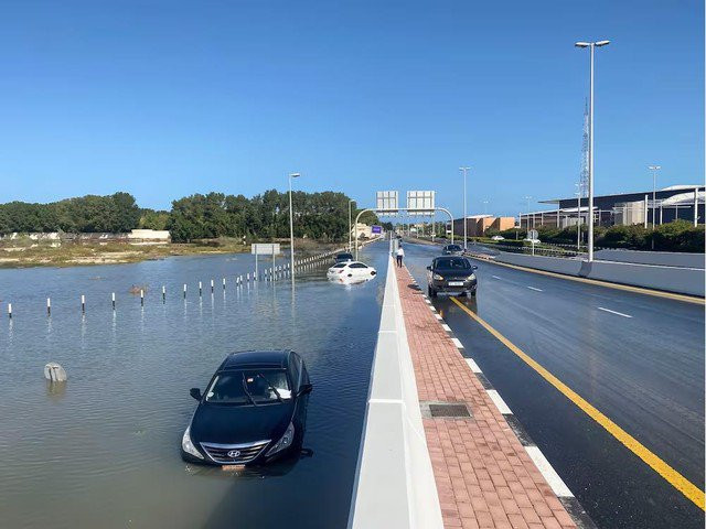 Dubai mưa xối xả: UAE lên tiếng về công nghệ tạo mưa nhân tạo - 6