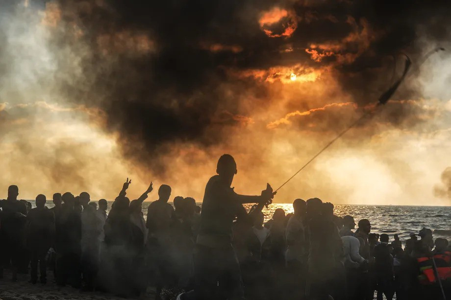 Người Palestine ở dải Gaza. Ảnh: Getty