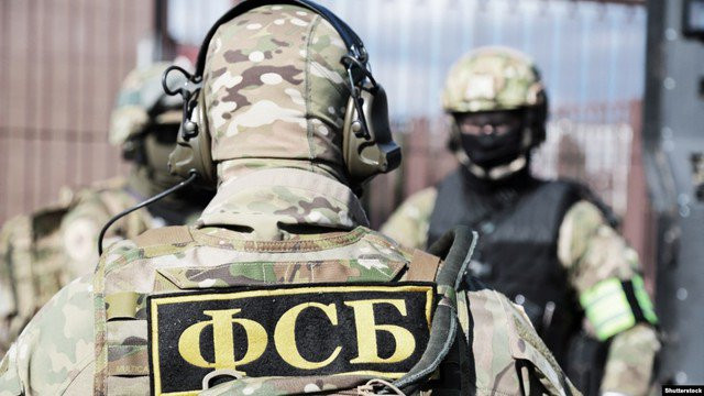 Cơ quan An ninh Liên bang Nga (FSB) ngày 3-5 cho biết các sĩ quan của họ đã tiêu diệt một phần tử chống phá được Ukraine tuyển chọn nhằm tấn công một trạm nhiên liệu ở Nga. Ảnh: Radio Liberty