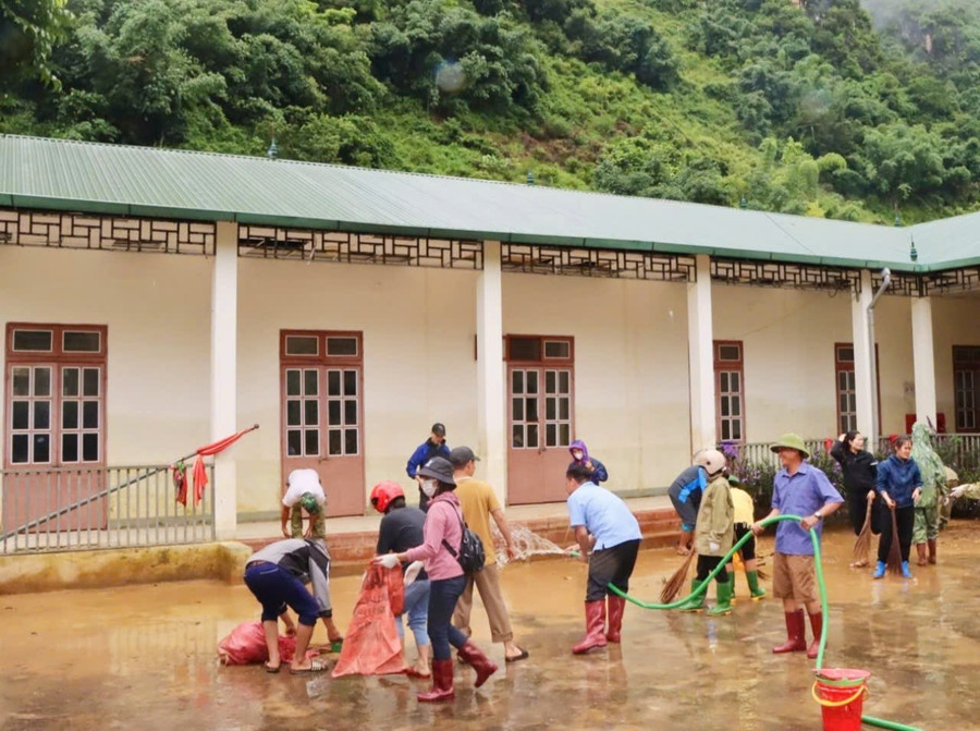 Tay Bac tu tin buoc vao nam hoc moi (2).png