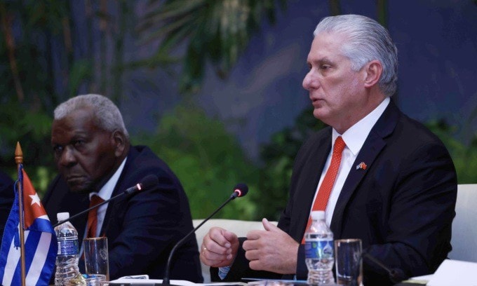 Bí thư thứ nhất, Chủ tịch nước Cuba Miguel Diaz-Canel Bermudez phát biểu tại hội đàm. Ảnh: Lâm Khánh