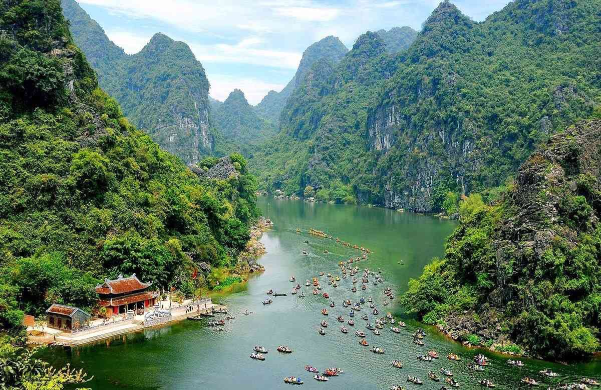 trang-an-ninh-binh-2.png